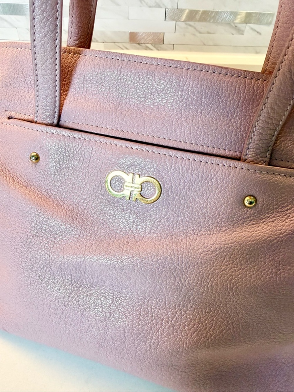 Salvatore Ferragamo Mika - 2-Way Tote- lavender/pink pebbled leather - Picture 2 of 11